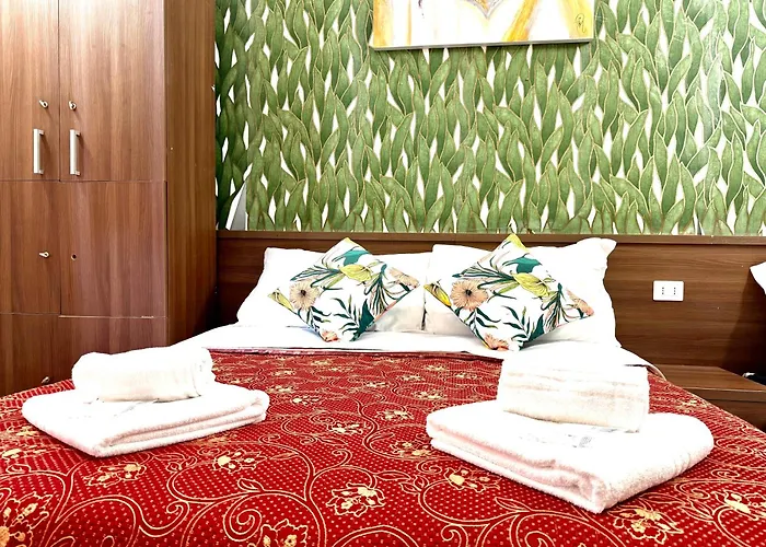 Royal Termini Гостевой дом *