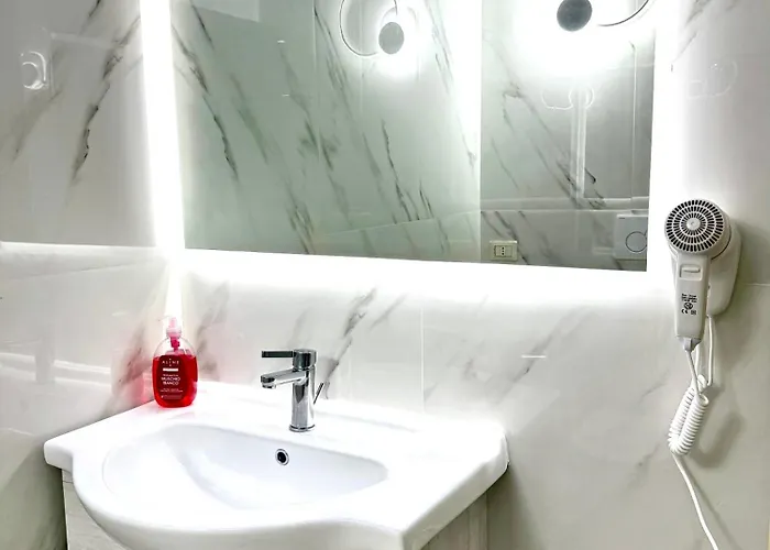 Гостевой дом Royal Termini *